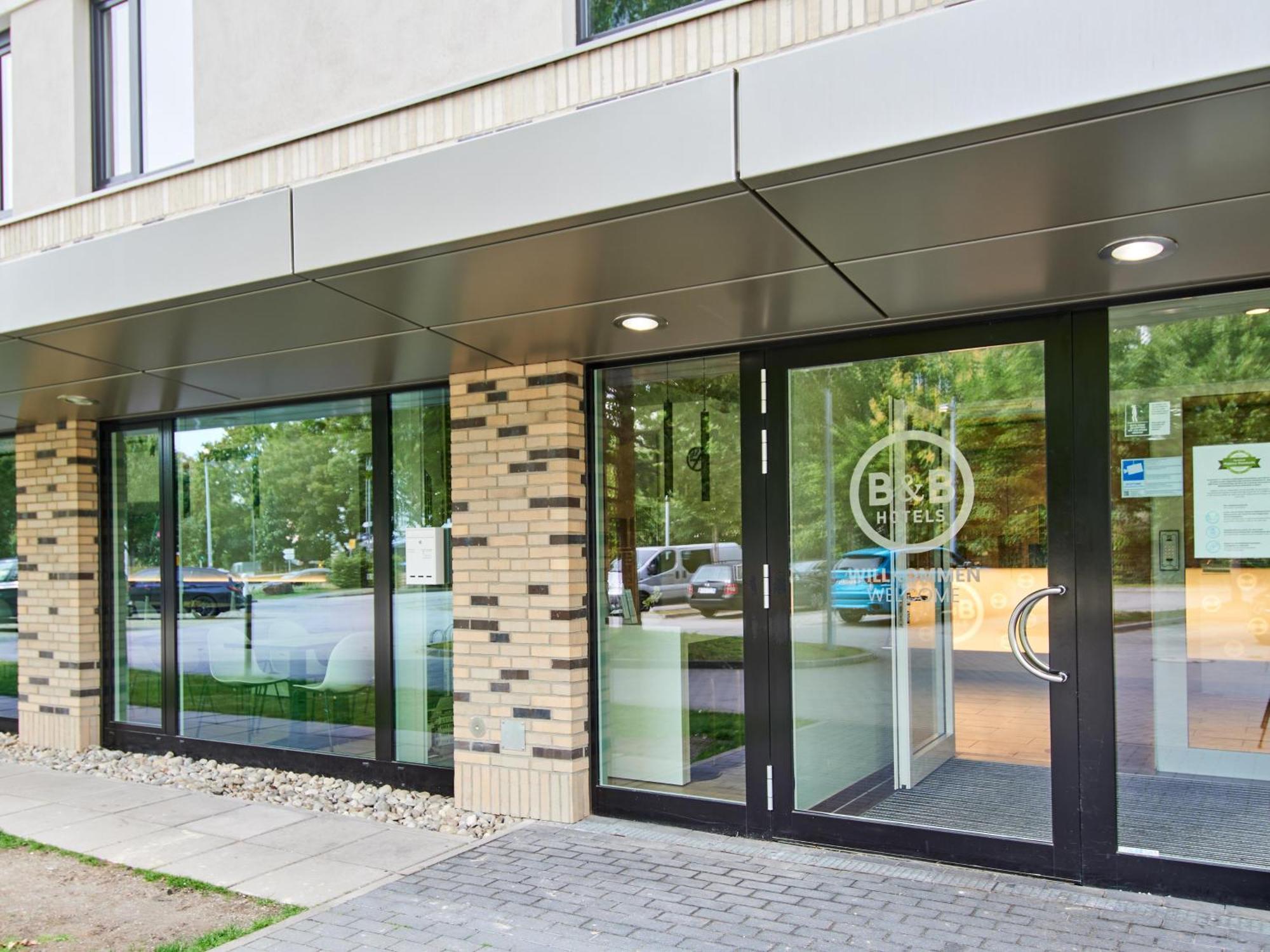 B&B Hotel Frankfurt-West Ешборн Екстер'єр фото