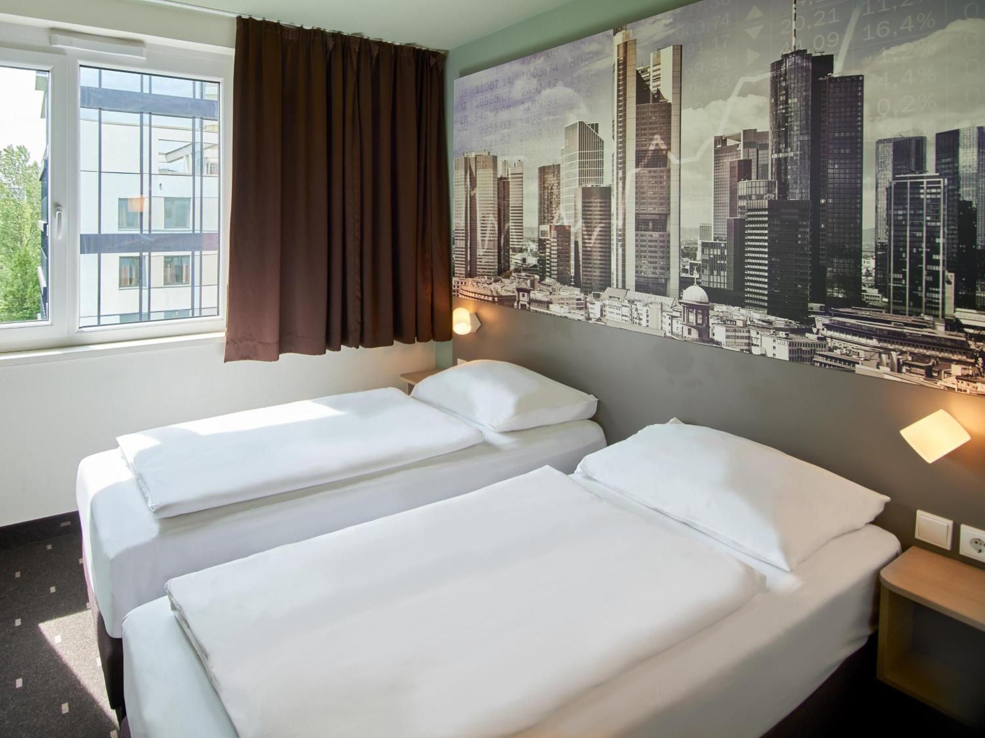 B&B Hotel Frankfurt-West Ешборн Екстер'єр фото