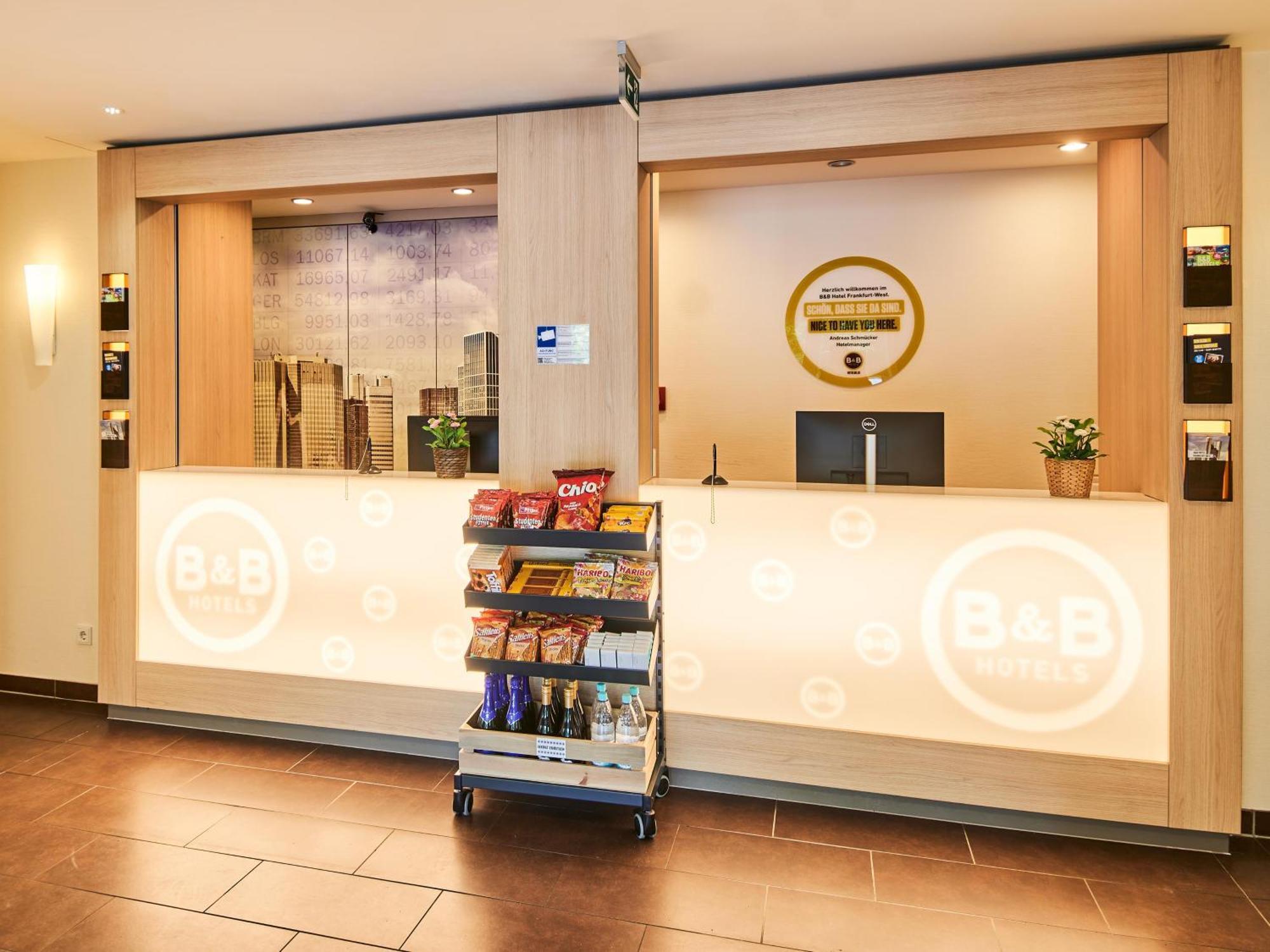 B&B Hotel Frankfurt-West Ешборн Екстер'єр фото