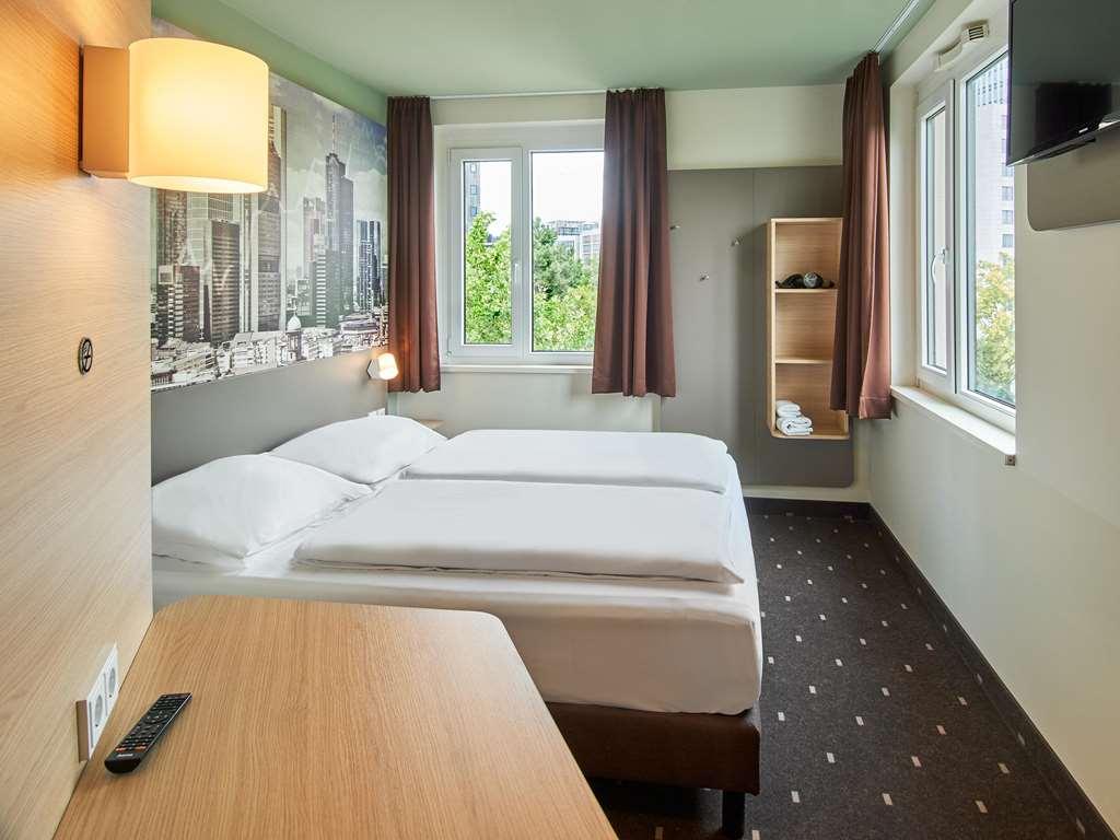 B&B Hotel Frankfurt-West Ешборн Номер фото
